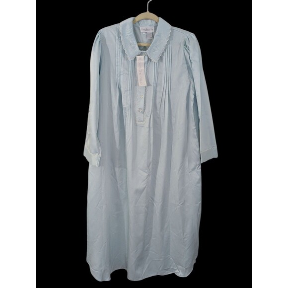 MISS ELAINE Nightgown 1X Long Sleeve Blue Satin Out Flannel Inside Embroidered - Picture 1 of 7
